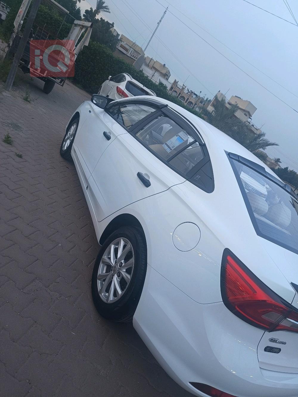 ام جي 5